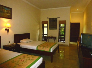 Hotel Puri Bambu