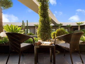 DoubleTree by Hilton Hotel Izmir Airport