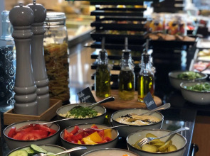 Mercure Wiazowna Brant