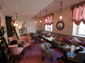 Hôtel Le Donjon - Coeur de la Cité Médiévale