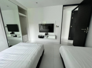 Absolute Twin Sands Resort & Spa