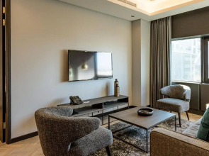 The Onyx Apartment Hotel by NEWMARK