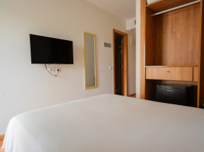 Santa Ponsa Pins Hotel