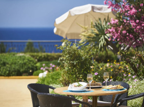 The Residence at Vila Porto Mare