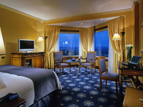 Отель Rome Marriott Park