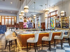 The Yorktowne Hotel, Tapestry Collection by Hilton