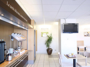 B&B HOTEL Marseille Aéroport Saint-Victoret