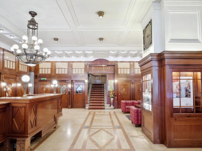 Hotel Astoria Vienna, Curio Collection by Hilton