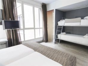 Petit Palace Plaza España