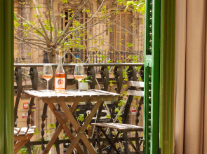 Mihlton Barcelona Boutique B&B