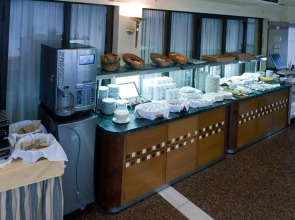 Отель Ciudad de Castelldefels