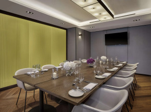 Park Plaza County Hall London