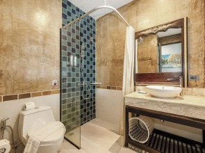 Coco Paradiso Phuket Hotel