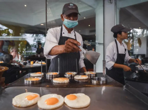 The Regent Cha-Am Beach Resort