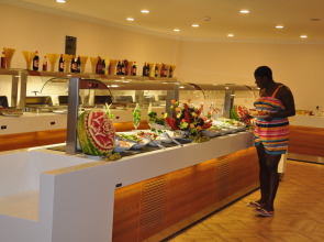 Sunshine Holiday Resort