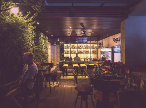 Alagon Central Hotel & Spa