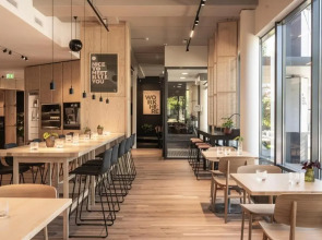 Oru Hub Hotel Tallinn — Handwritten Collection