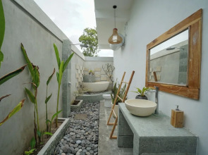 Innora Jungle Resort and Spa