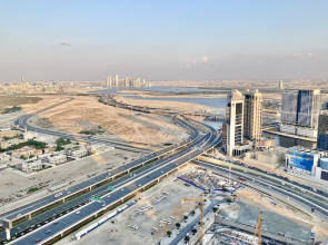 SuperHost - High-rise Chic Apt With Incredible Skyline Views