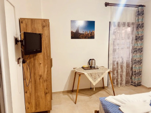 Aysultan Stone House