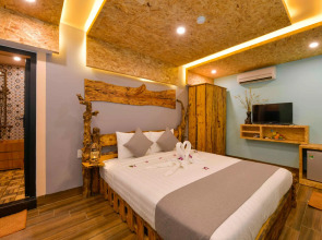 La An Old Town Hotel