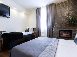 Quentin Amsterdam Hotel