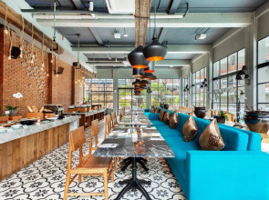 Swarga Suites Bali Berawa, Marclan Collection