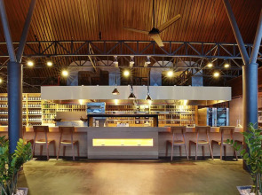 Отель Grand Seminyak - Lifestyle Boutique Resorts