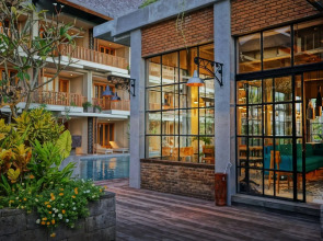 Swarga Suites Bali Berawa, Marclan Collection