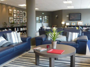 Villa Bellagio Apartments