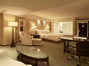 The Lake View Hotel Beijing