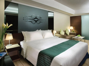 Harbour Plaza 8 Degrees