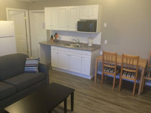 Acker Vacation Homes & Suites