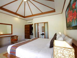 Puri Sari Beach Hotel