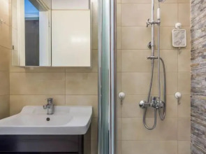 Adorable flat for 4 ppl in Kolonaki