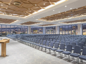 Hyatt Regency Izmir IstinyePark