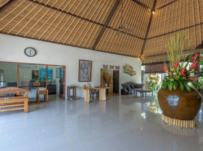 Bali Rich Seminyak Villas