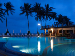 Phangan Bayshore Resort