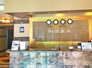 Hotel Parkwood Incheon Airport