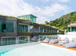 Panwaburi Beachfront Resort