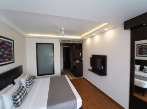 Rockland Hotel - C R Park