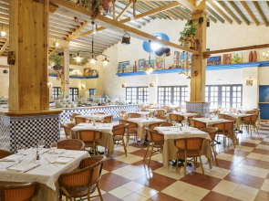 Отель PortAventura El Paso - Theme Park Tickets Included