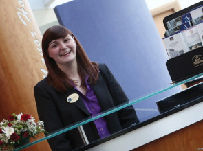 Best Western Kings Manor Hotel