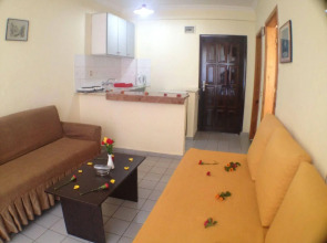 Semiz Apart Hotel
