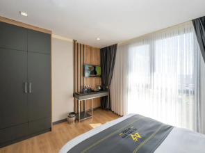 Heaven Inn Airport Hotel