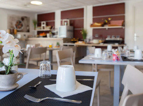 Comfort Aparthotel Cannes Mandelieu