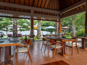 The Grand Villandra Resort