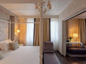 Carnival Palace Hotel