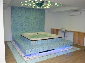 Oracle Exclusive Resort