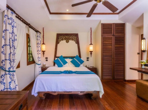 Отель Anavana Beach Resort